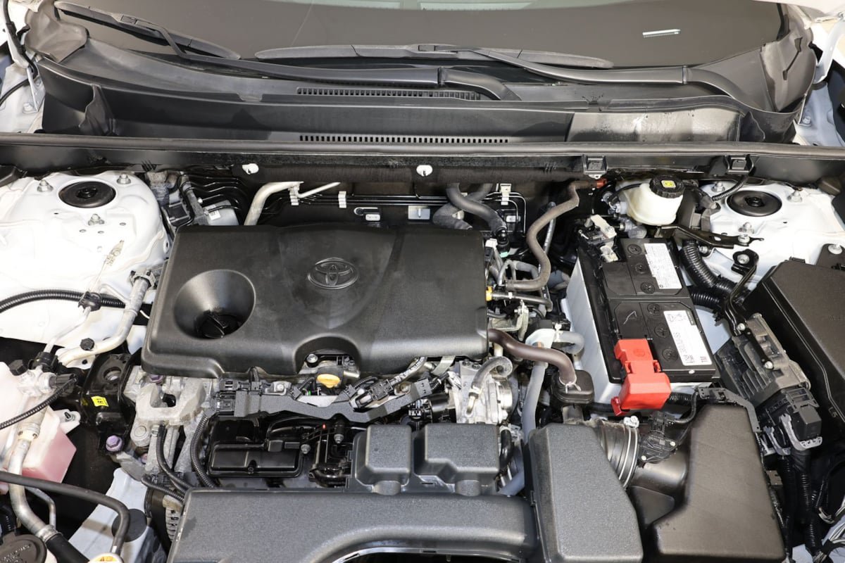 Used 2022 Toyota RAV4 XLE AWD/4WD image 36