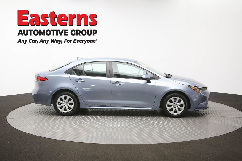 Used 2022 Toyota Corolla LE FWD image 44