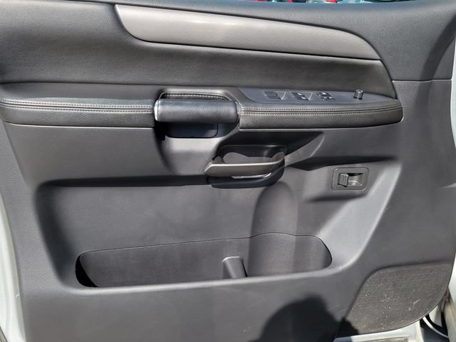 Used 2010 Nissan Armada SE AWD/4WD image 7