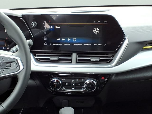 New 2026 Chevrolet Trax LT w/ LT Convenience Package FWD image 12