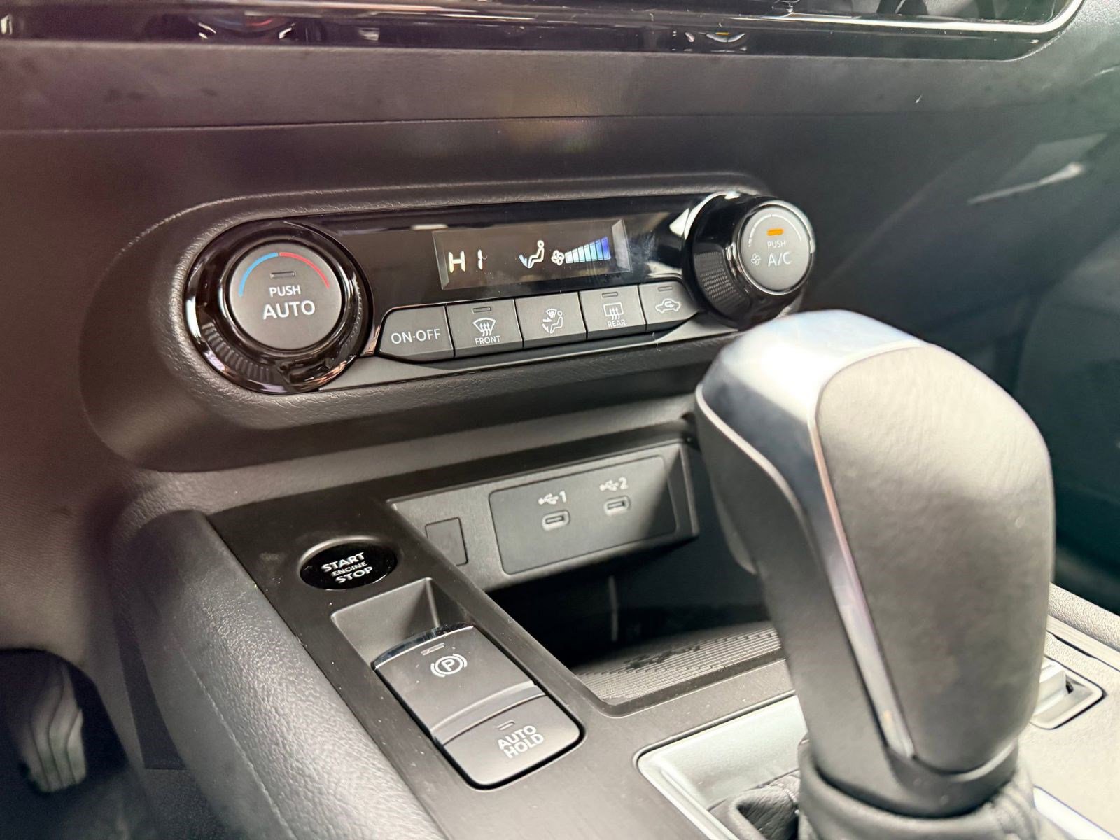 New 2026 Nissan Kicks SV image 25