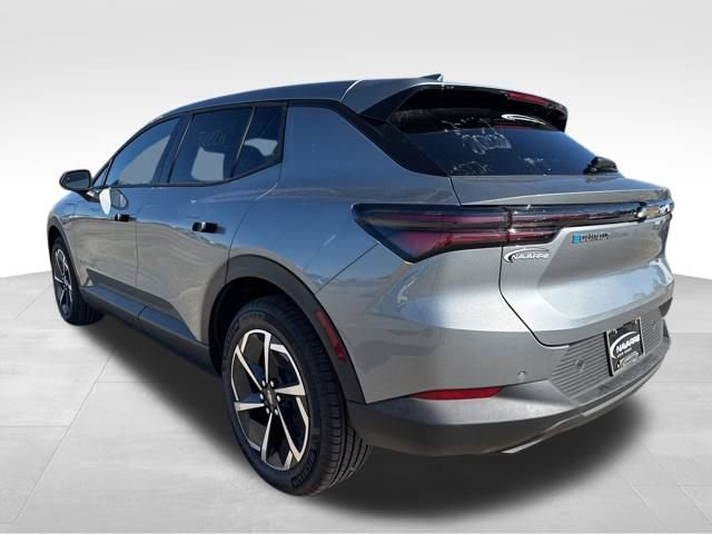 New 2026 Chevrolet Equinox EV LT image 7