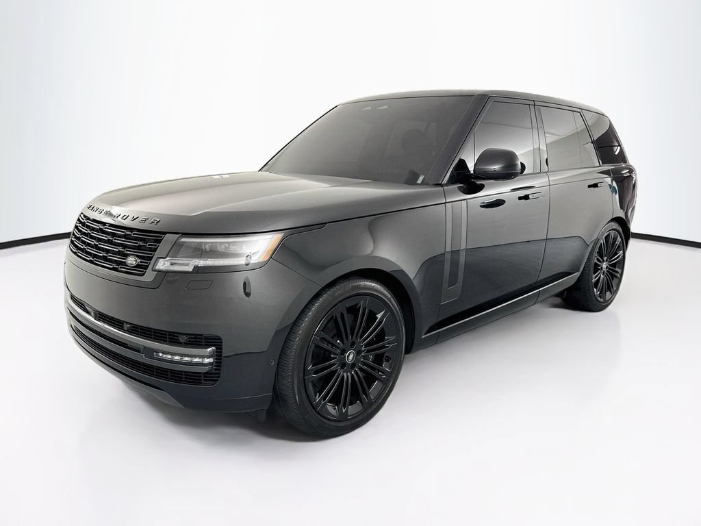 Used 2025 Land Rover Range Rover SE