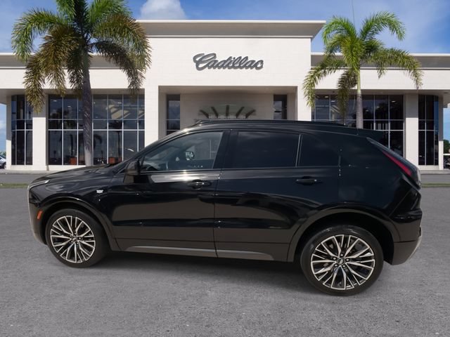 Certified 2024 Cadillac XT4 Sport FWD image 9