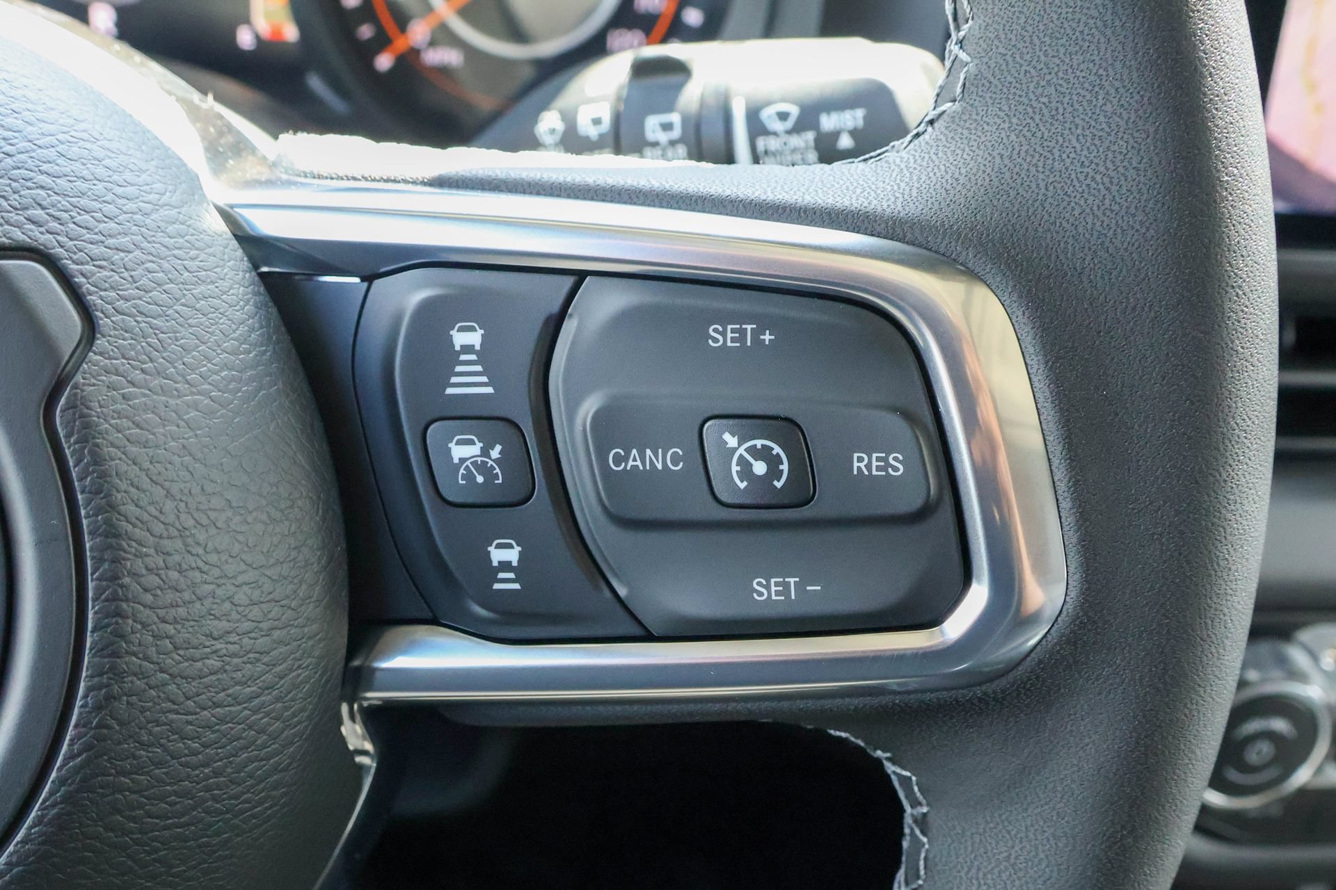 New 2026 Jeep Wrangler Unlimited Sahara AWD/4WD image 27