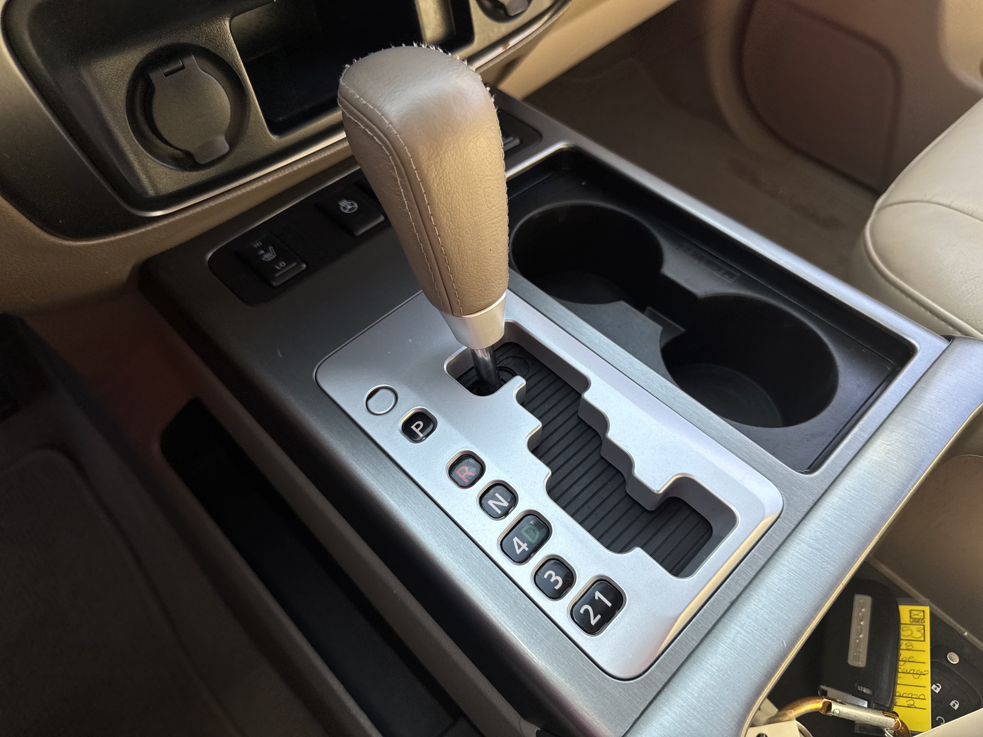 Used 2013 Nissan Armada Platinum AWD/4WD image 23