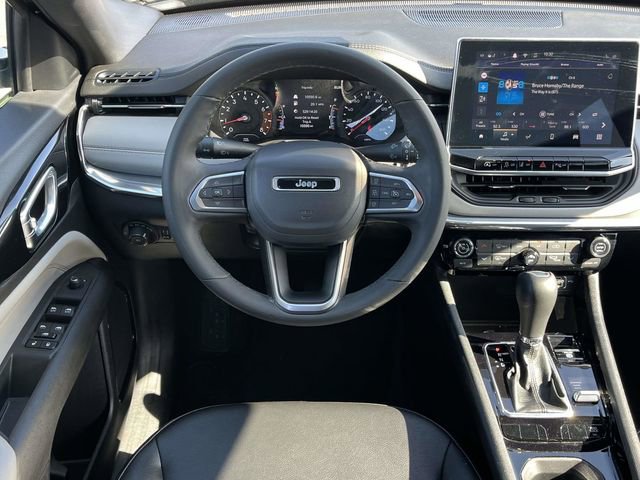 Used 2024 Jeep Compass Limited AWD/4WD image 17