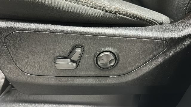 Used 2022 RAM 1500 Big Horn AWD/4WD image 8