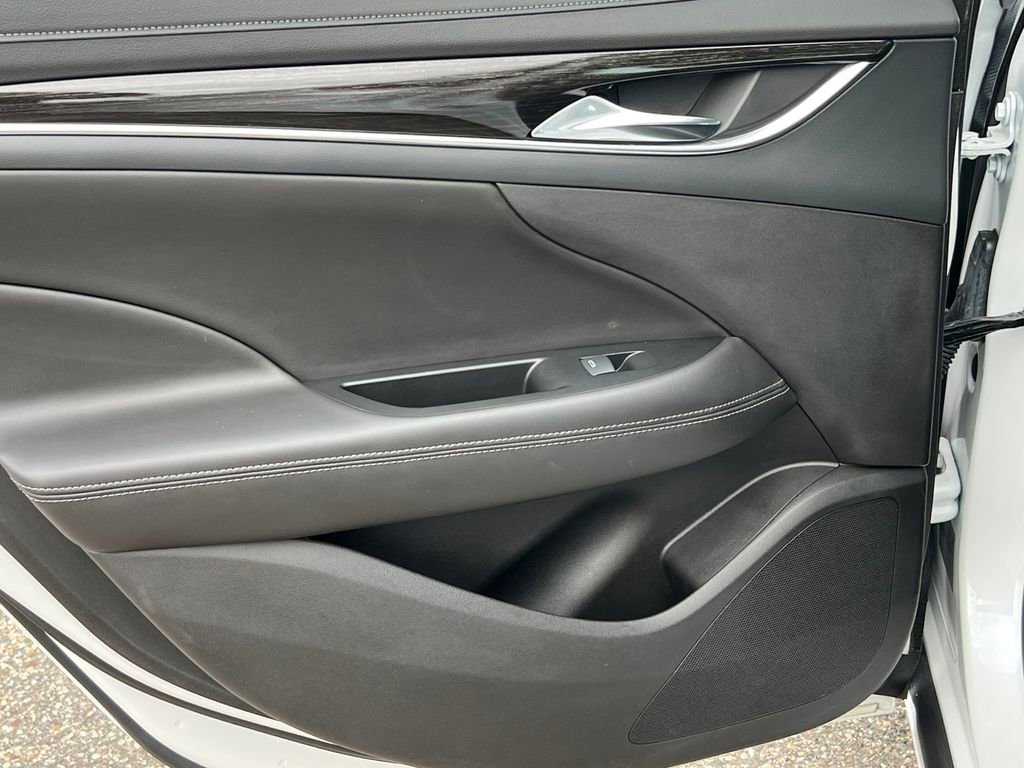 Used 2017 Buick LaCrosse Premium w/ Driver Confidence Package #2 image 31