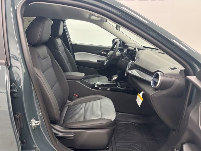 New 2026 Chevrolet Trax LT w/ Driver Confidence Package image 29