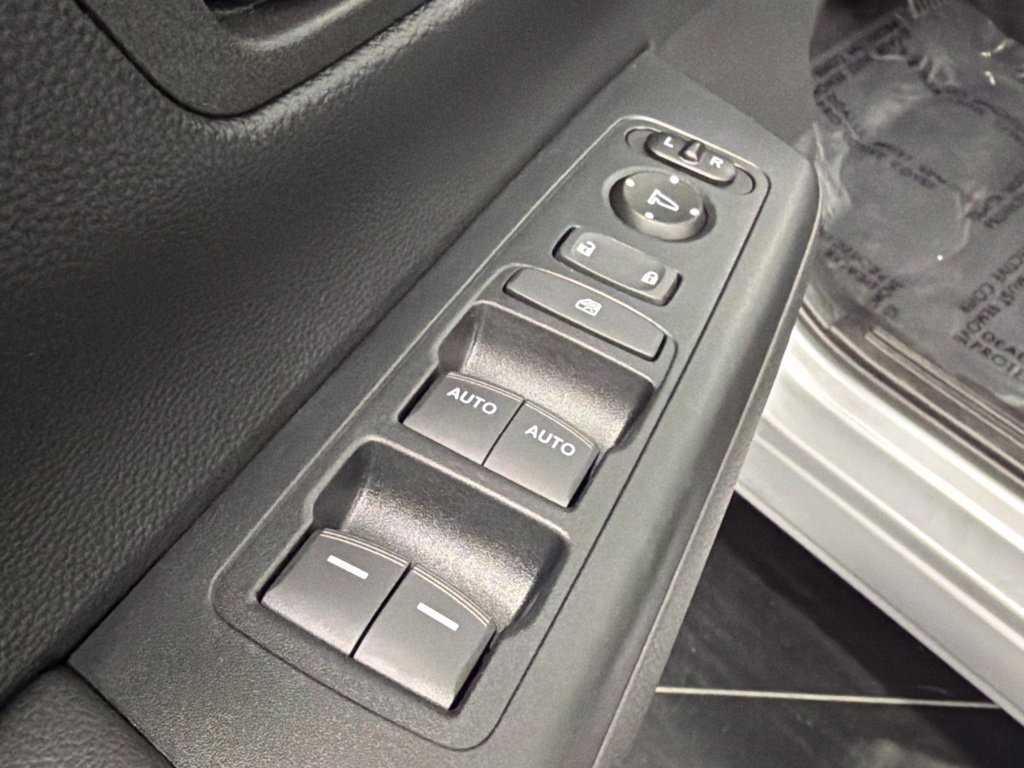 Used 2025 Honda CR-V Sport image 20