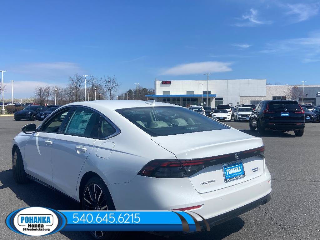 New 2026 Honda Accord Hybrid Touring image 5
