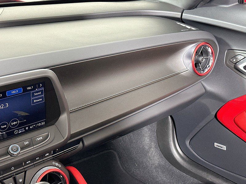 Used 2022 Chevrolet Camaro LT RWD image 23