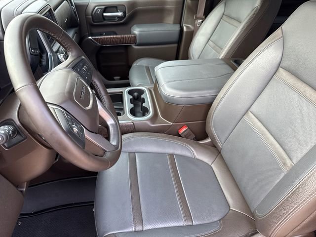 Used 2023 GMC Sierra 3500 Denali w/ Technology Package AWD/4WD image 17