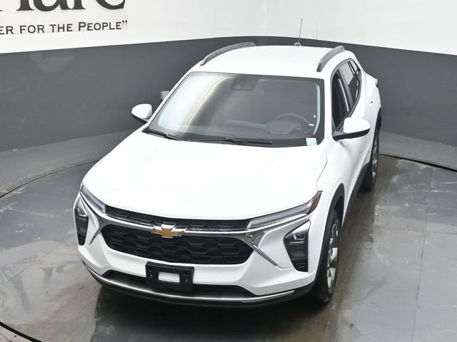New 2026 Chevrolet Trax LT w/ Driver Confidence Package image 24