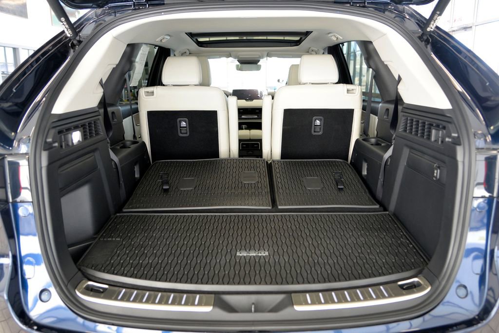 Certified 2026 MAZDA CX-90 3.3 Turbo S w/ Premium Package image 30