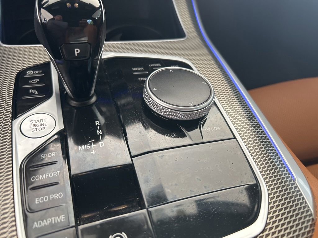 Used 2023 BMW X5 sDrive40i w/ M Sport Package RWD image 19