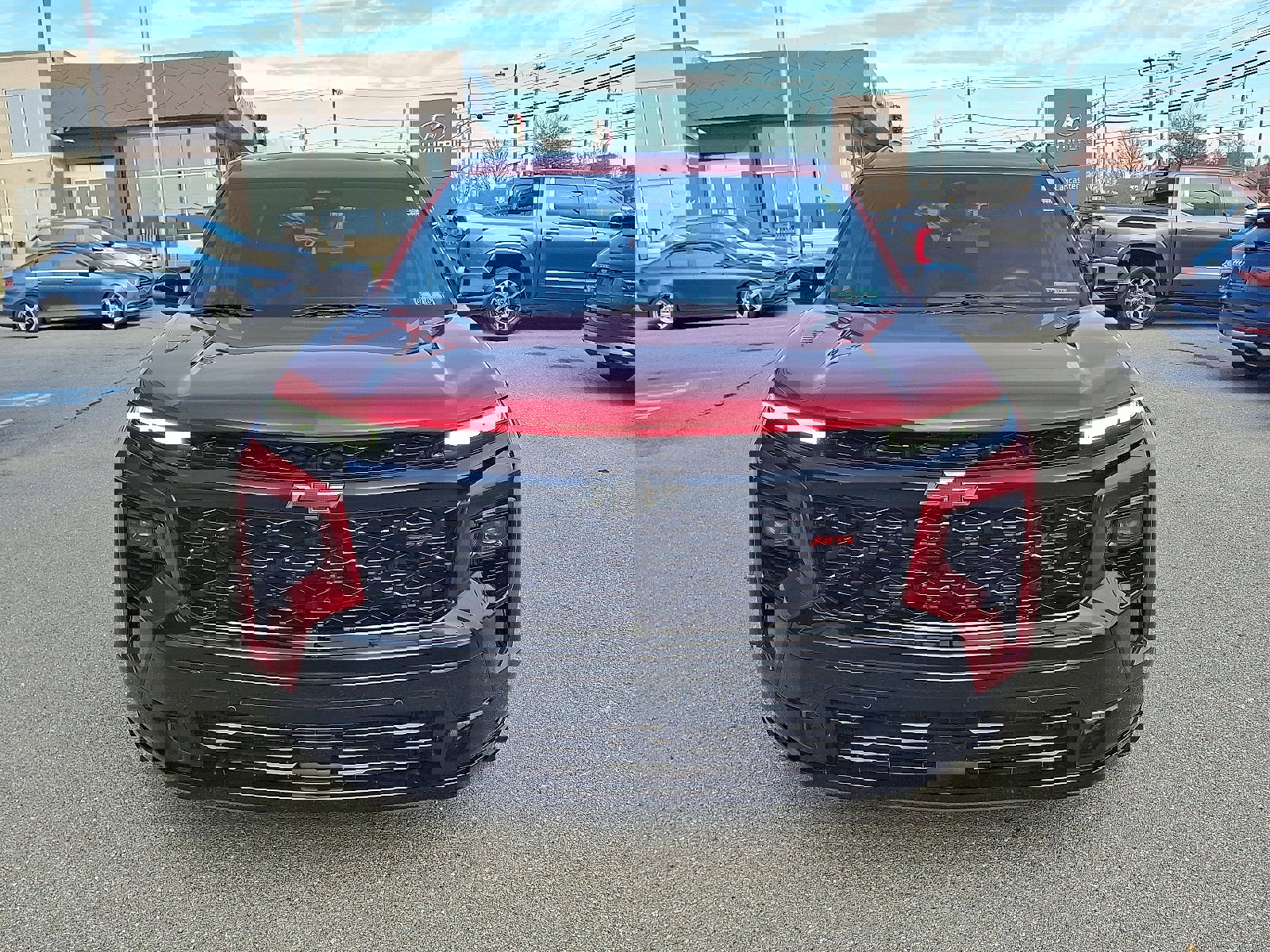 Used 2024 Chevrolet Traverse RS image 2