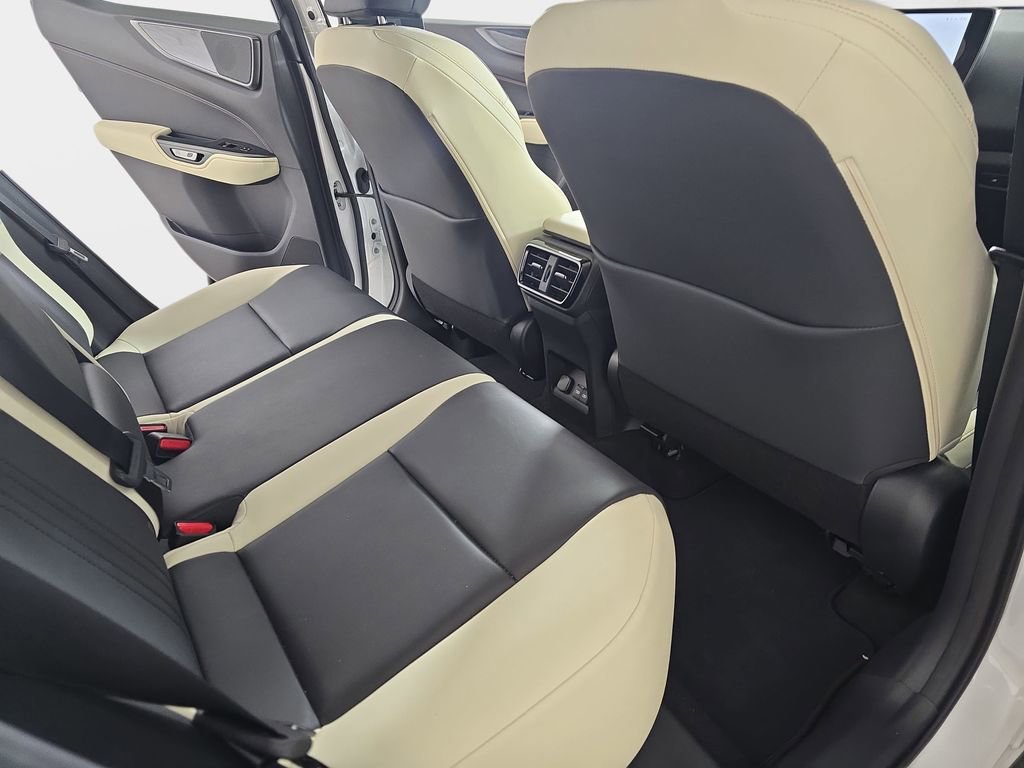 Used 2023 Lexus NX 350 AWD image 12