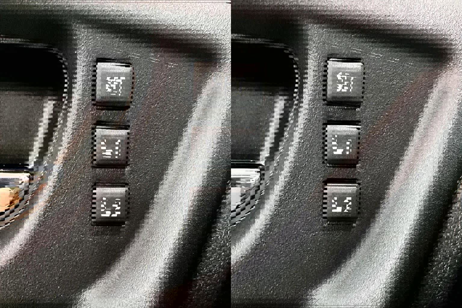 Used 2017 Subaru Forester 2.5i Touring AWD/4WD image 36