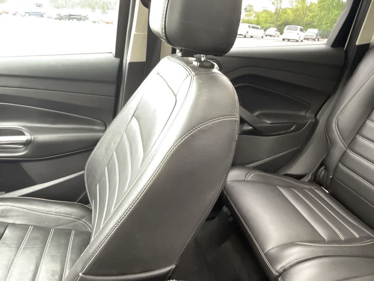 Used 2017 Ford Escape Titanium AWD/4WD image 12