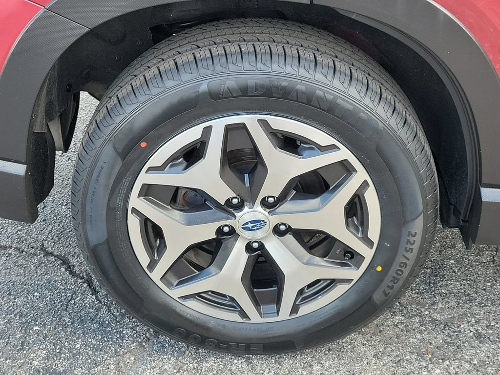 Certified 2022 Subaru Forester Premium AWD/4WD image 7