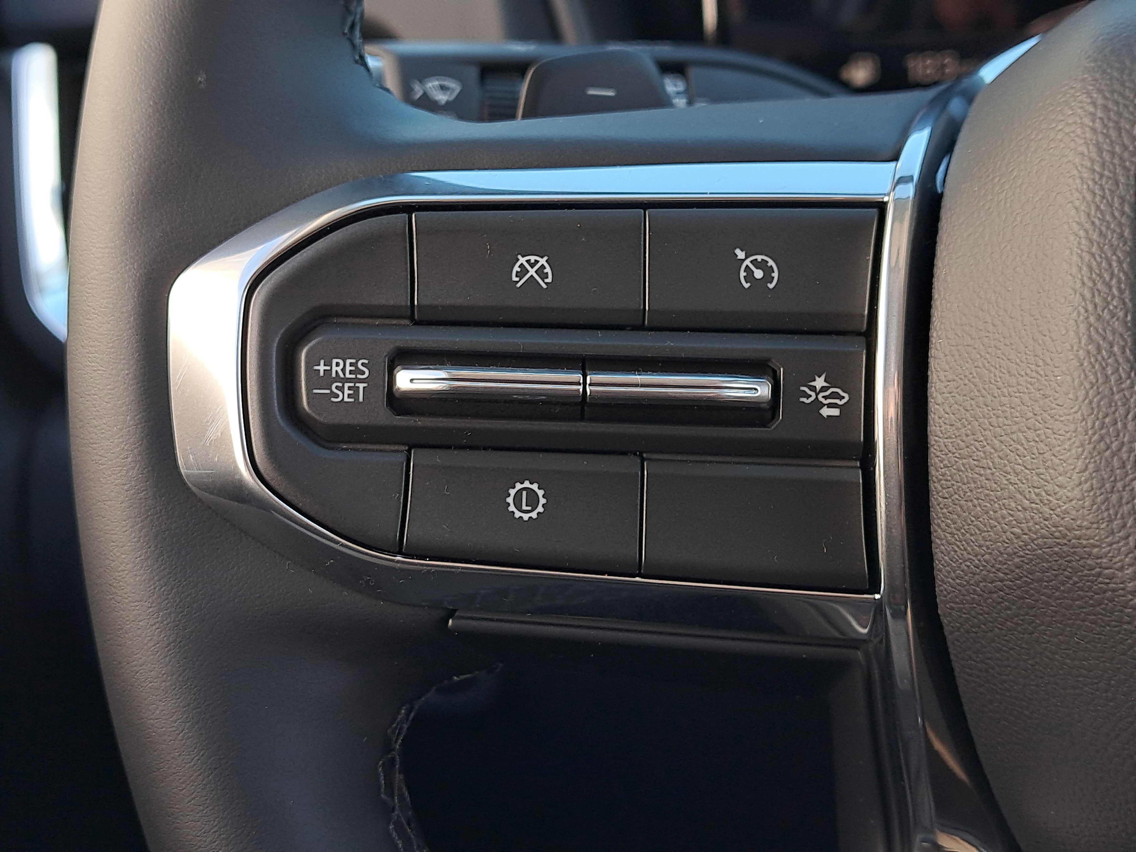 New 2026 GMC Terrain Denali w/ LPO, Black Badging Package image 26