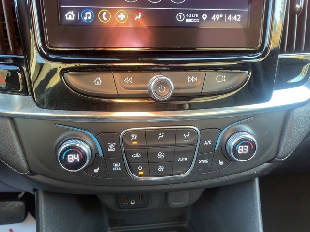 Used 2023 Chevrolet Traverse LT image 31