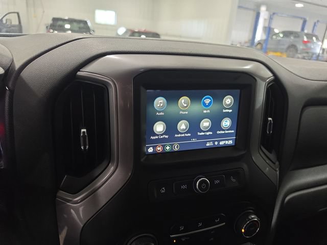 Used 2019 Chevrolet Silverado 1500 Custom Trail Boss w/ Custom Convenience Package AWD/4WD image 13
