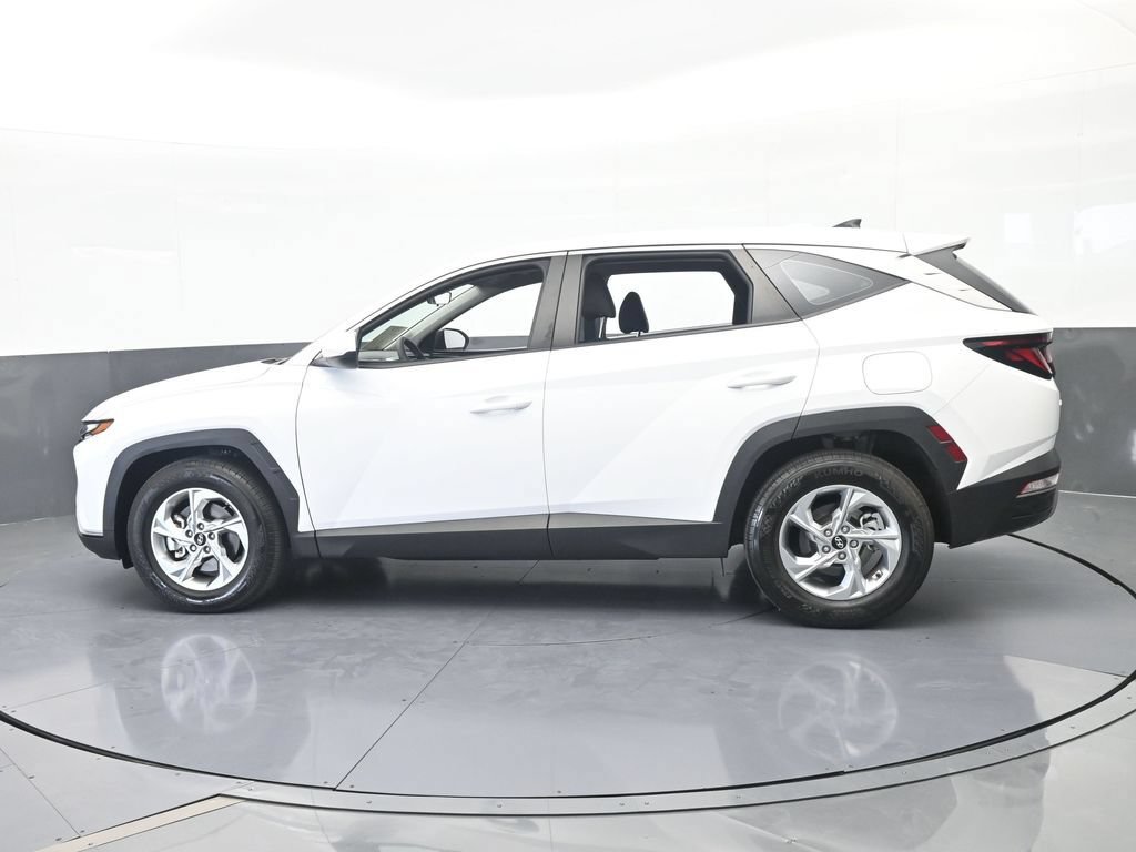 Used 2024 Hyundai Tucson SE FWD image 3