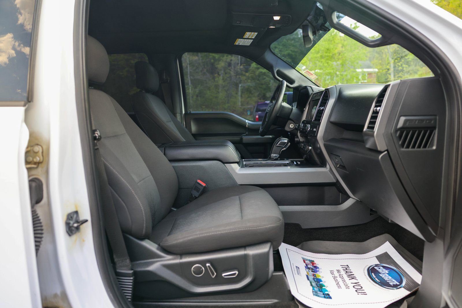 Used 2018 Ford F150 XLT w/ Equipment Group 302A Luxury AWD/4WD image 9