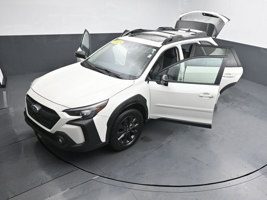 Used 2025 Subaru Outback Onyx Edition XT image 33