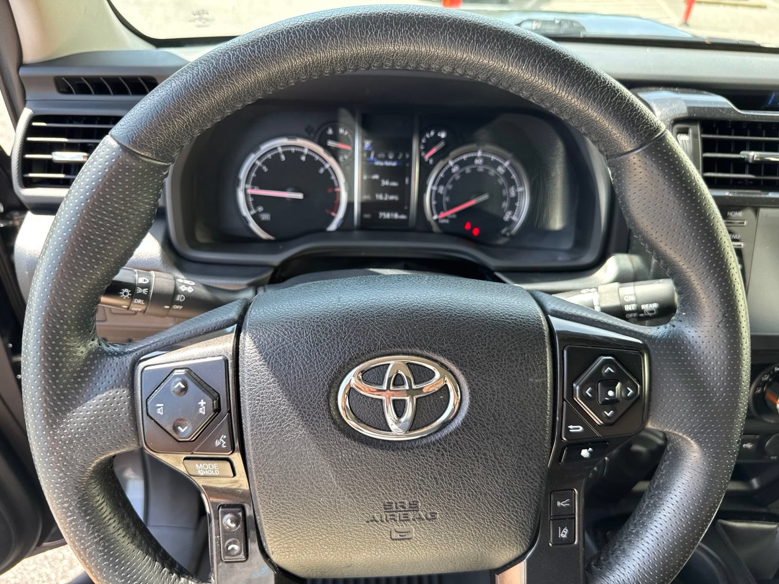 Used 2020 Toyota 4Runner TRD Off-Road Premium AWD/4WD image 34