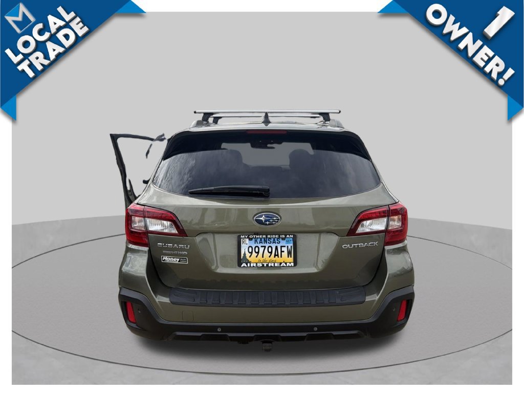 Used 2018 Subaru Outback 2.5i Touring AWD/4WD image 6