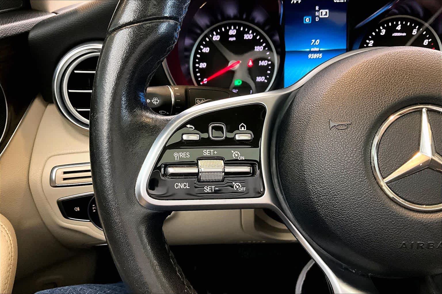 Used 2019 Mercedes-Benz C 300 Sedan image 23
