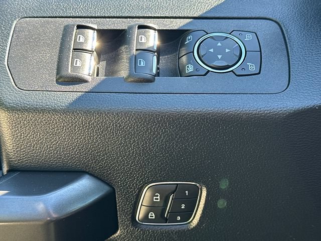 Used 2019 Ford F150 Lariat w/ Equipment Group 502A Luxury AWD/4WD image 28