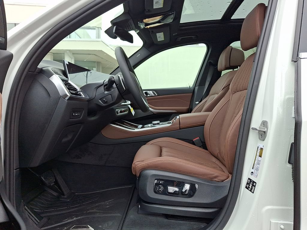New 2026 BMW X5 xDrive40i AWD/4WD image 11