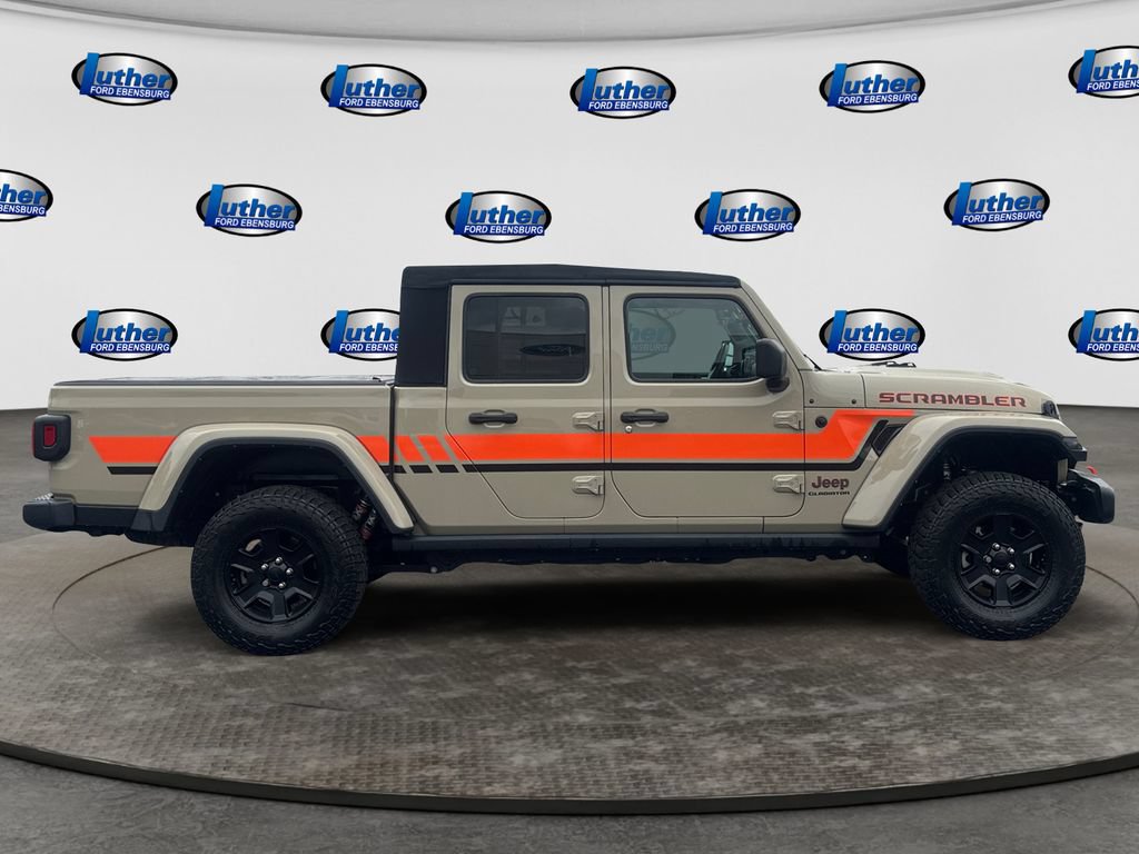Used 2022 Jeep Gladiator Mojave w/ Cold Weather Group AWD/4WD image 6