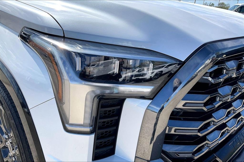 Used 2022 Toyota Tundra Platinum image 33