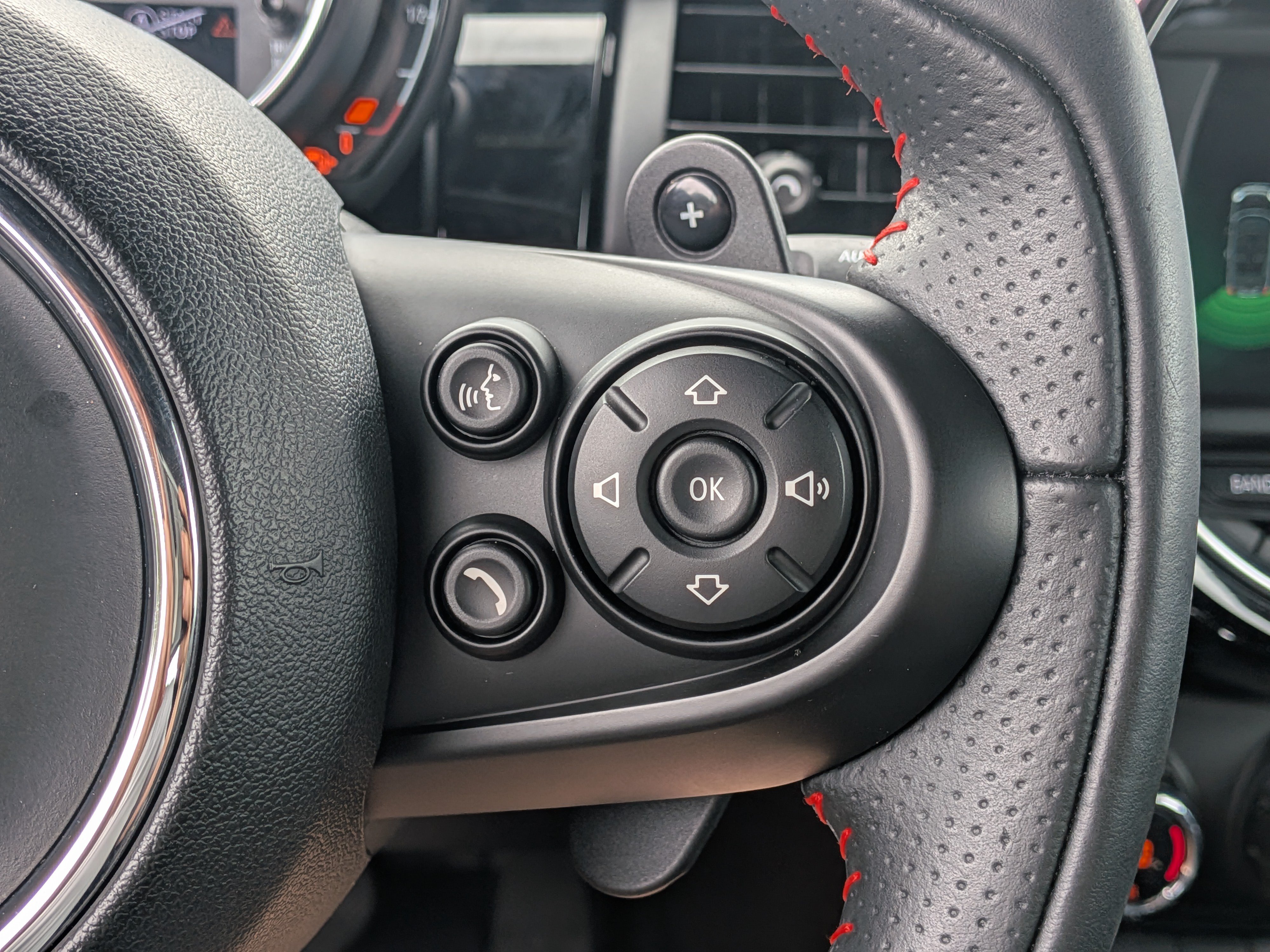Used 2020 MINI Cooper S FWD image 23