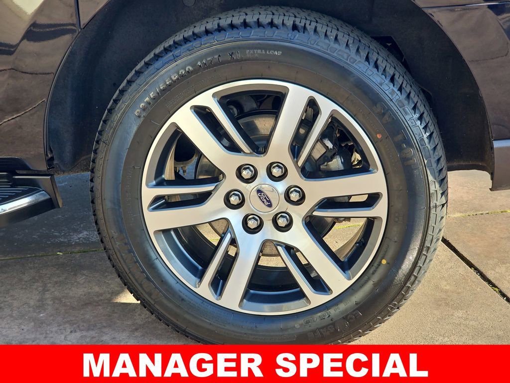 Used 2023 Ford Expedition Max Limited image 39