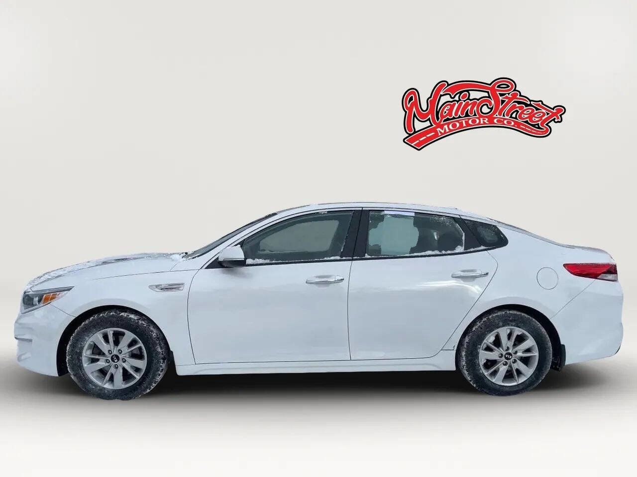Used 2016 Kia Optima LX image 4