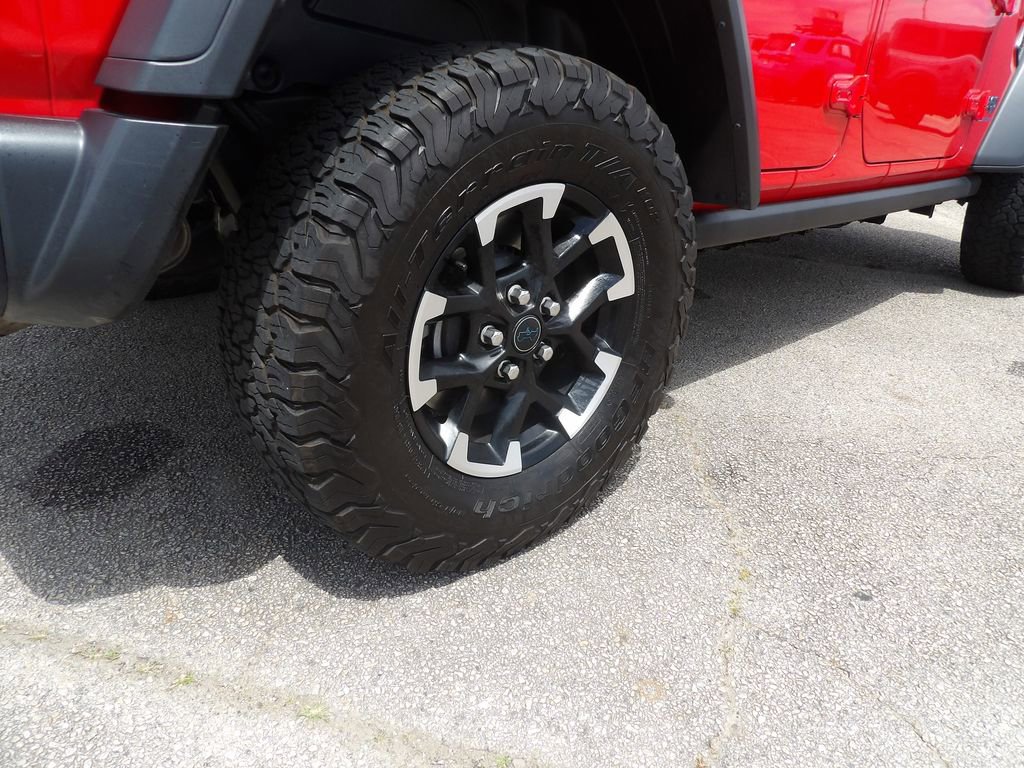 Used 2024 Jeep Wrangler Unlimited Rubicon 4xe AWD/4WD image 9