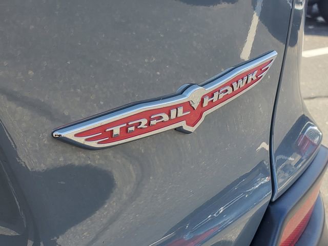 Used 2022 Jeep Cherokee Trailhawk w/ Trailer Tow Group AWD/4WD image 7