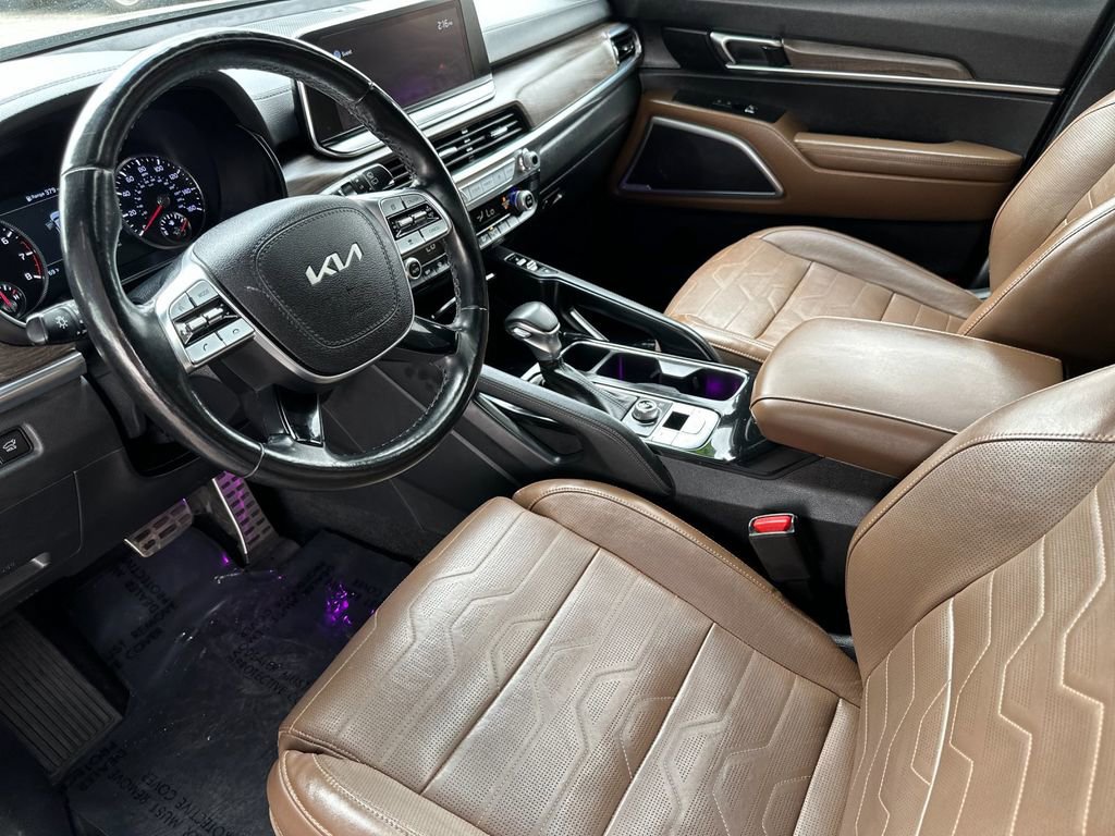 Used 2022 Kia Telluride SX w/ SX Prestige Package AWD/4WD image 9