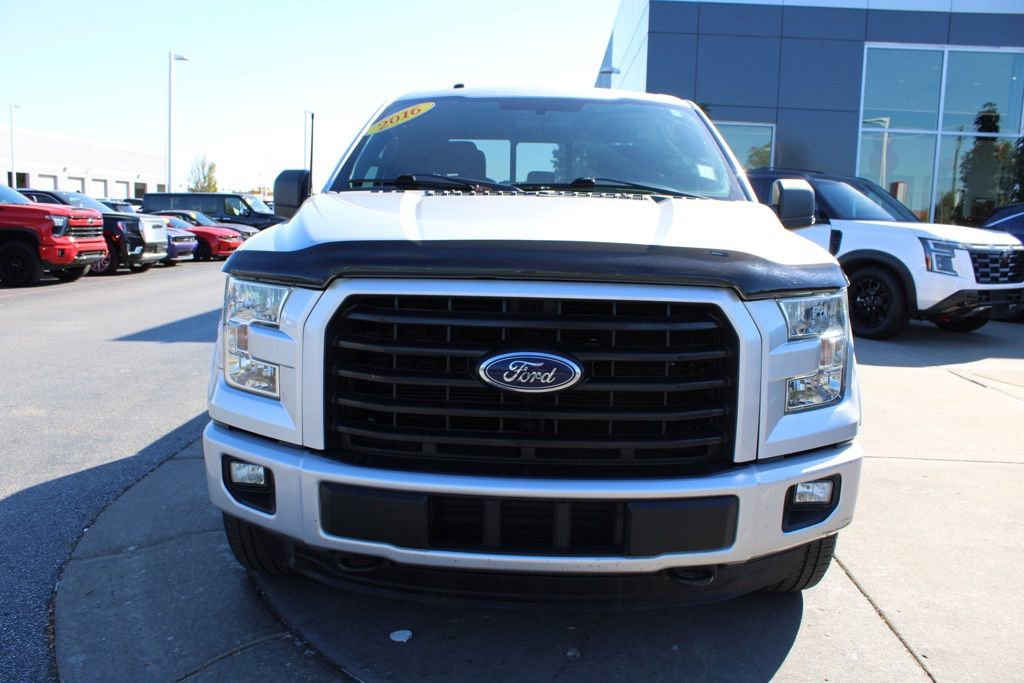 Used 2016 Ford F150 XLT w/ Equipment Group 302A Luxury image 2