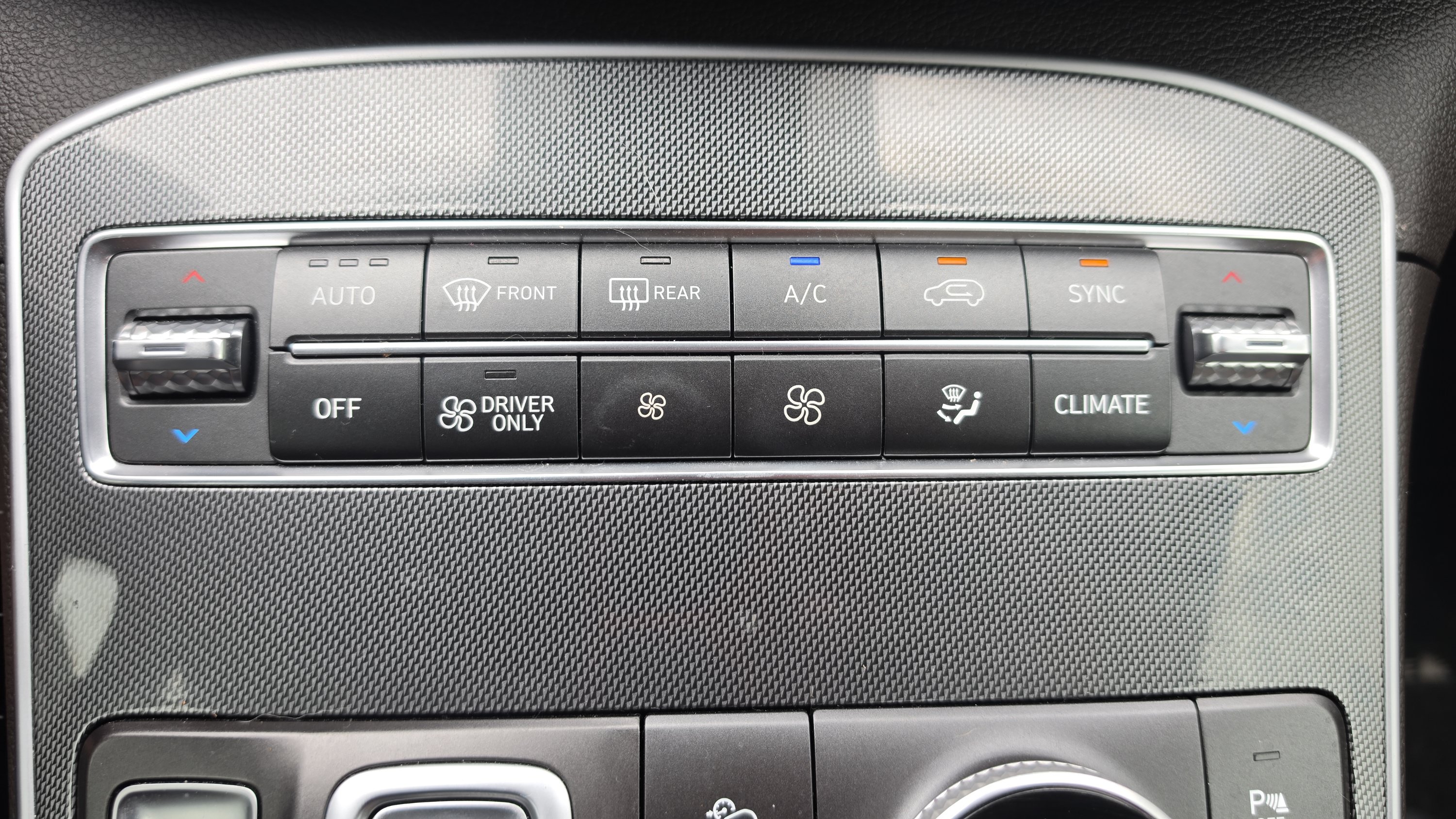 Used 2021 Hyundai Santa Fe Blue AWD/4WD image 17