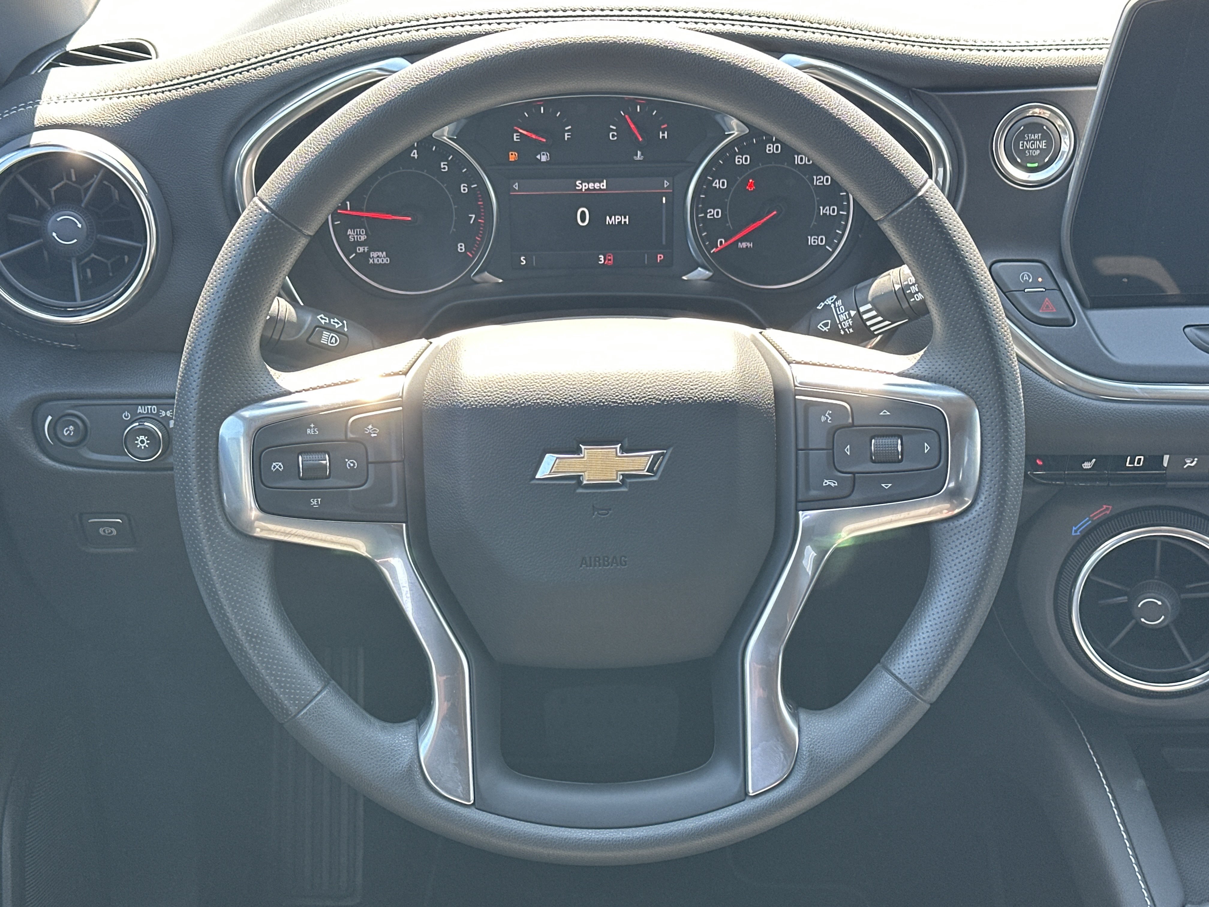 New 2026 Chevrolet Blazer LT w/ Convenience Package FWD image 24