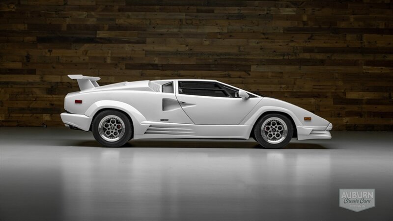 Used 1989 Lamborghini Countach Coupe RWD image 6