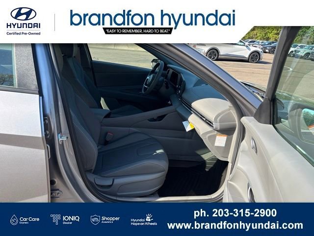 Certified 2026 Hyundai Elantra Hybrid FWD image 27